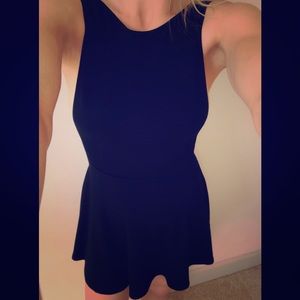 Little black Summer Dress - with cut-out back